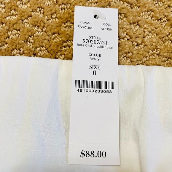 White House Black Market White Cold Shoulder Blouse Size 0 NWT - Picture 5 of 7